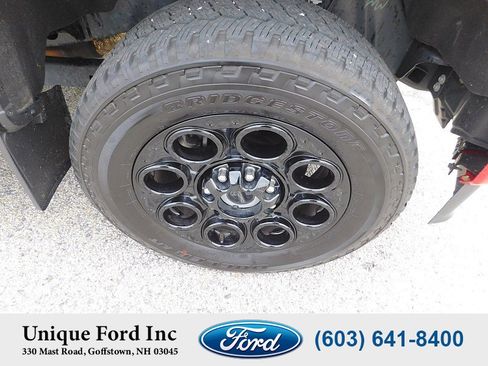 Used 2024 Ford F250 Lariat w/ Black Appearance Package image 12