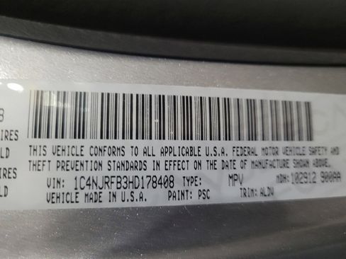 Used 2017 Jeep Patriot High Altitude AWD/4WD image 33
