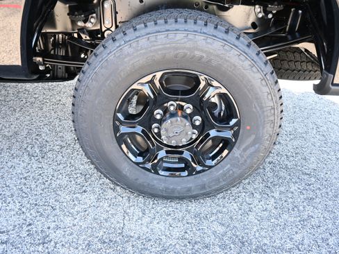 New 2026 Ford F250 XL w/ STX Appearance Package AWD/4WD image 12