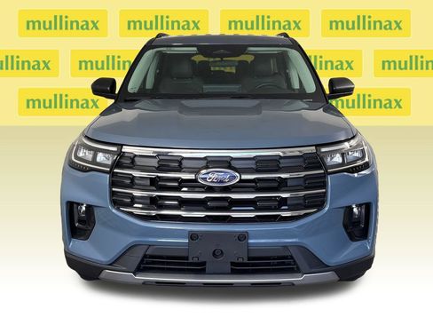 New 2026 Ford Explorer Active w/ Active Comfort Package RWD image 16