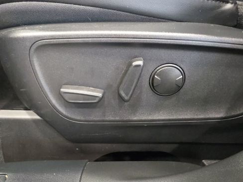 Used 2024 Ford Escape ST-Line w/ Tech Pack #1 AWD/4WD image 15
