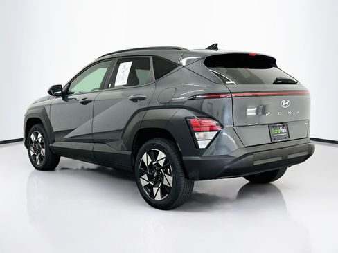 Used 2025 Hyundai Kona SEL AWD/4WD image 5