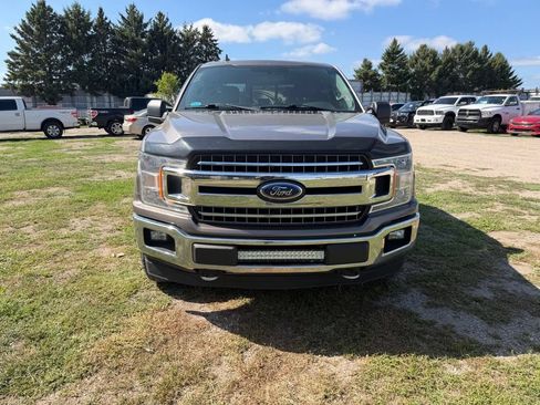 Used 2018 Ford F150 XLT w/ Equipment Group 302A Luxury AWD/4WD image 3