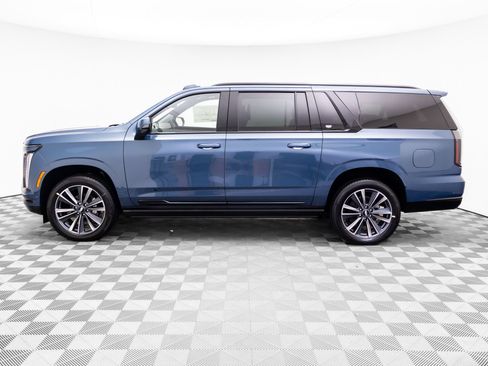 New 2026 Cadillac Escalade ESV Sport w/ Touring Package AWD/4WD image 2
