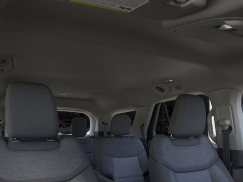 New 2026 Ford Explorer Active image 22