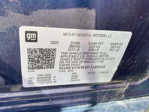 Used 2023 Buick Enclave Avenir w/ Avenir Technology Package AWD/4WD image 28