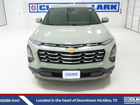 New 2026 Chevrolet Equinox LT w/ Safety and Technology Package image 2