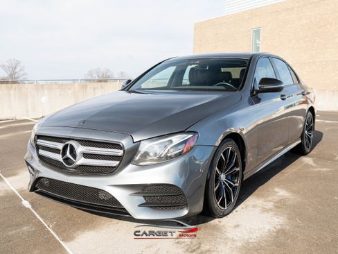 Used 2017 Mercedes-Benz E 300 4MATIC w/ Premium 2 Package image 3
