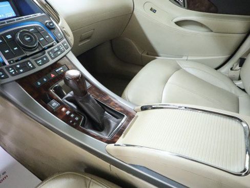 Used 2012 Buick LaCrosse Leather FWD image 15