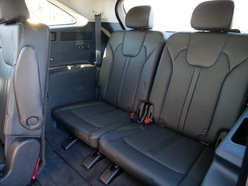 Certified 2023 Kia Sorento SX image 37