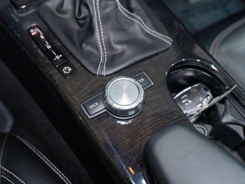 Used 2014 Mercedes-Benz SLK 55 AMG image 44