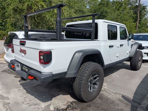 Used 2025 Jeep Gladiator Mojave w/ Convenience Group AWD/4WD image 3