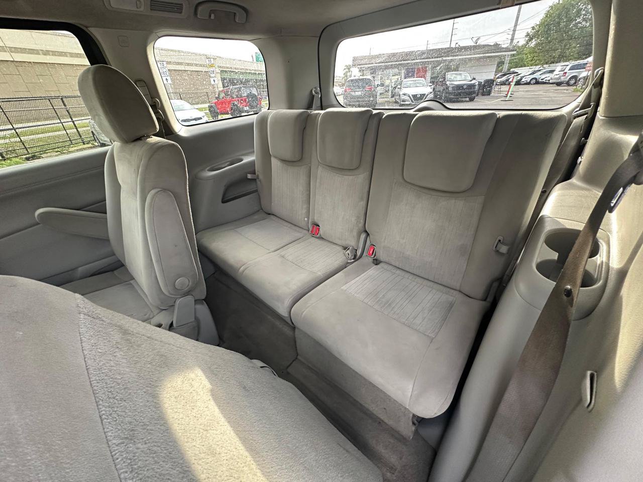 Used 2011 Nissan Quest SV FWD image 14