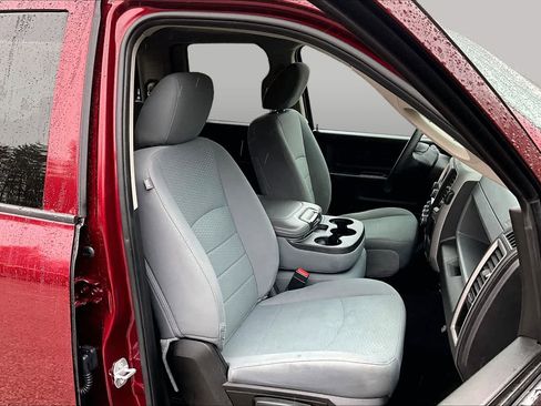 Used 2019 RAM 1500 Express AWD/4WD image 8