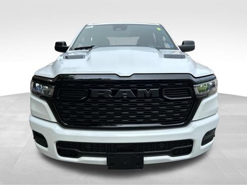 Used 2026 RAM 1500 Express AWD/4WD image 8