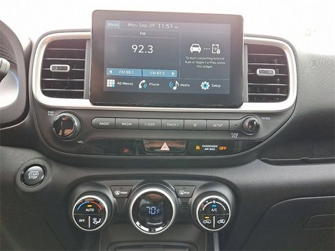 New 2026 Hyundai Venue SEL image 10