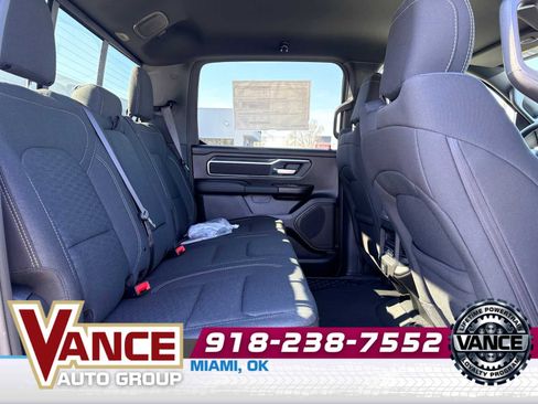 New 2026 RAM 1500 Big Horn AWD/4WD image 19