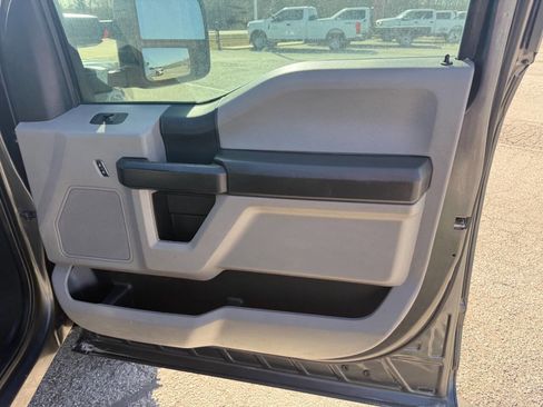 Used 2020 Ford F350 XL w/ Power Equipment Group image 34