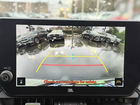 Used 2023 Toyota RAV4 XLE Premium image 31