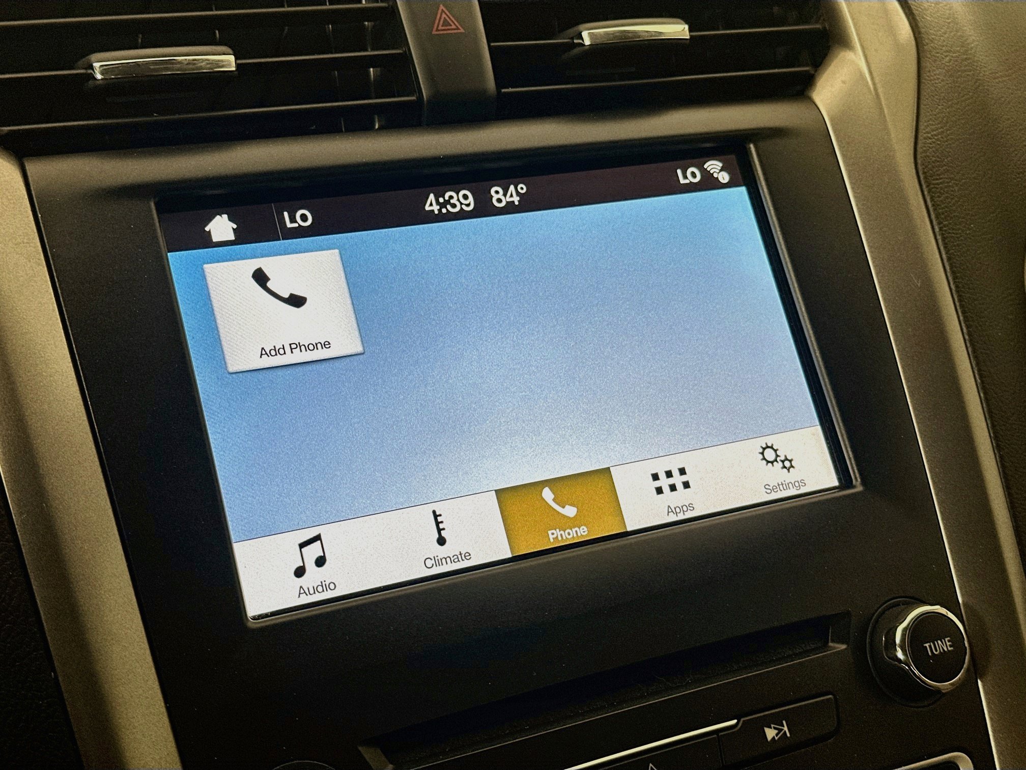 Used 2018 Ford Fusion SE w/ Fusion SE Technology Package FWD image 19