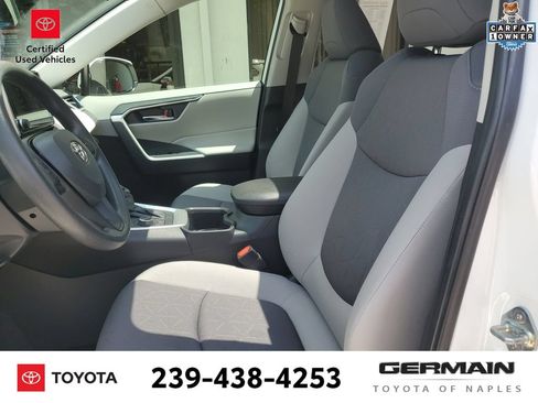 Certified 2025 Toyota RAV4 XLE AWD/4WD image 19