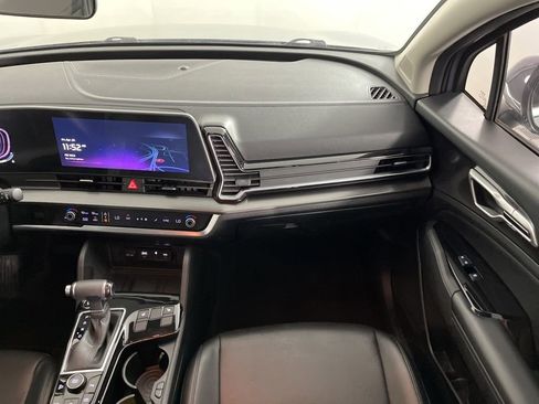 Used 2023 Kia Sportage EX FWD image 17
