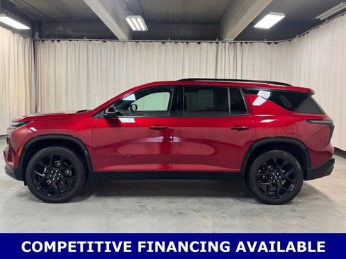 Used 2024 Chevrolet Traverse RS w/ LPO, Floor Liner Package AWD/4WD image 9