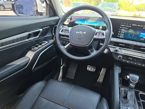 Certified 2023 Kia Telluride SX FWD image 9