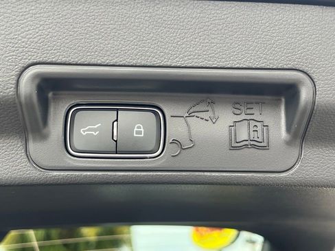 New 2025 Ford Explorer ST-Line image 17