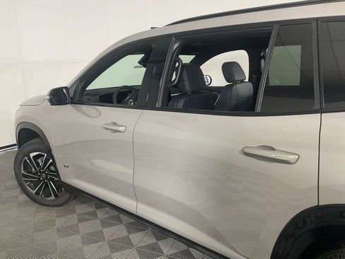 New 2026 Buick Enclave Sport Touring w/ Power Package FWD image 38
