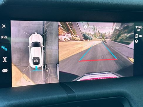 Used 2023 Porsche Taycan image 19