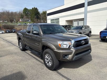 Used 2012 Toyota Tacoma 4x4 Access Cab w/ SR5 Pkg