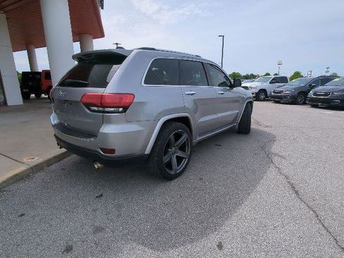 Certified 2017 Jeep Grand Cherokee Limited AWD/4WD image 10