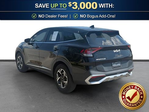 Used 2023 Kia Sportage LX FWD image 4
