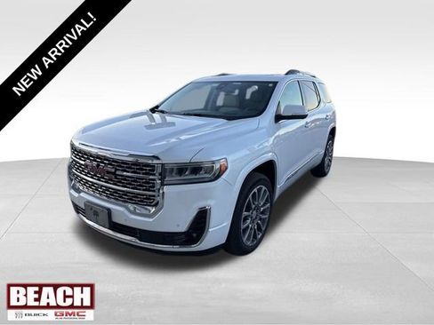 Used 2022 GMC Acadia Denali w/ Denali Technology Package image 1