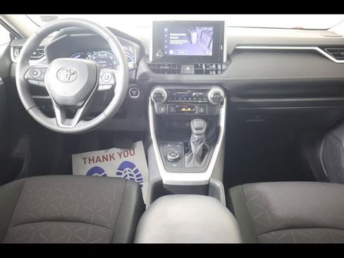 Used 2024 Toyota RAV4 XLE w/ Convenience Package AWD/4WD image 17