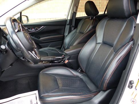 Used 2020 Subaru Crosstrek 2.0i Limited w/ Moonroof Package w/Navigation image 23