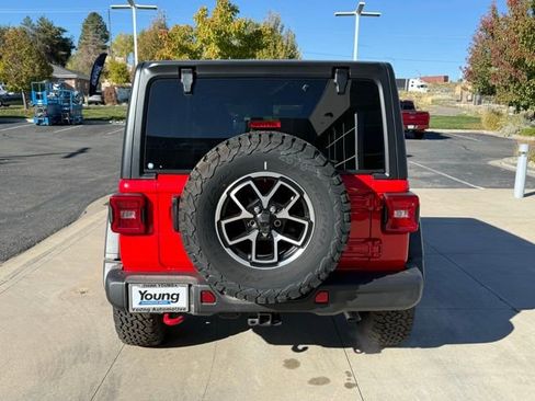 New 2025 Jeep Wrangler Unlimited Rubicon w/ Steel Bumper Group image 9