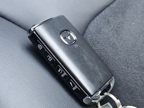 Used 2020 MAZDA CX-5 Touring image 33