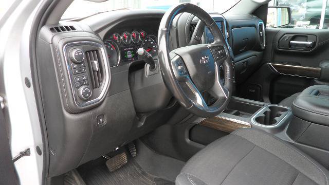 Used 2020 Chevrolet Silverado 1500 RST AWD/4WD image 28