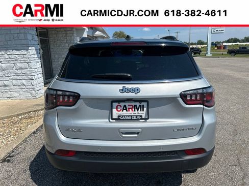 Used 2025 Jeep Compass Limited AWD/4WD image 5