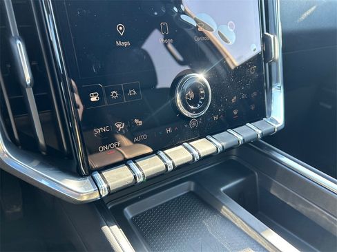 New 2026 GMC Acadia Elevation image 26