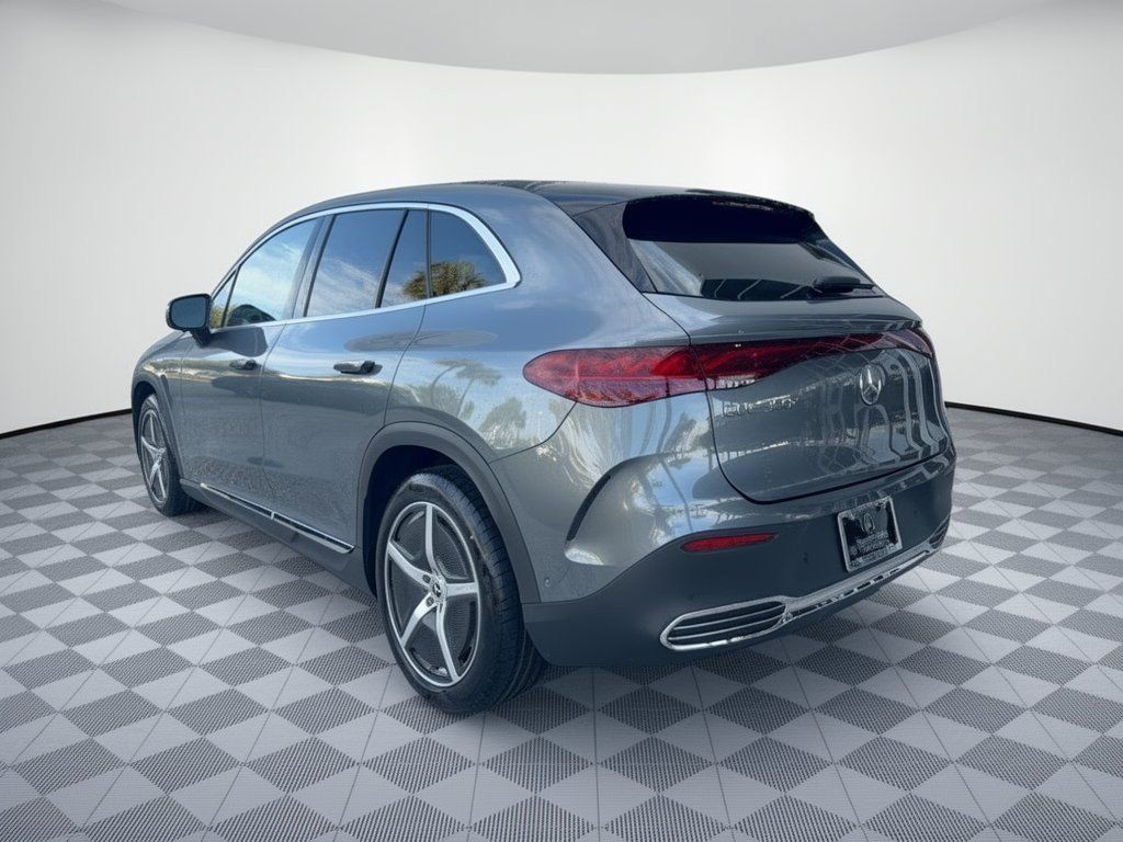 Used 2023 Mercedes-Benz EQE 350+ SUV image 3