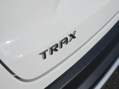 New 2026 Chevrolet Trax LT w/ LT Convenience Package image 8