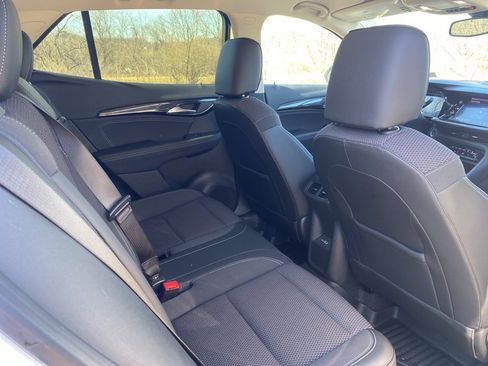 Used 2021 Buick Envision Preferred image 13