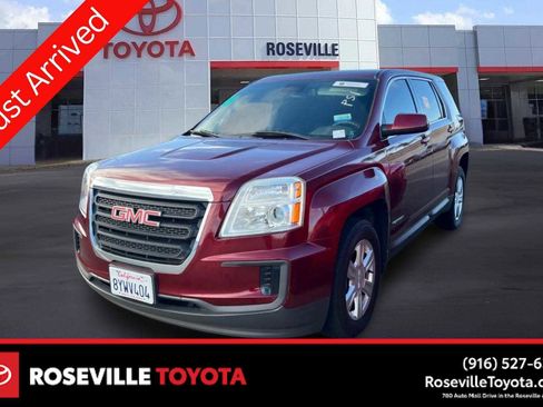 Used 2016 GMC Terrain SLE image 1