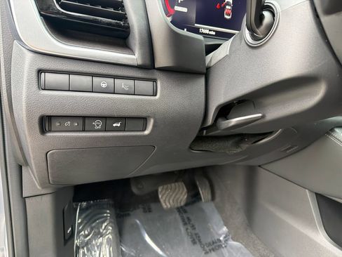 Certified 2023 Nissan Rogue Platinum w/ Platinum Premium Package FWD image 21
