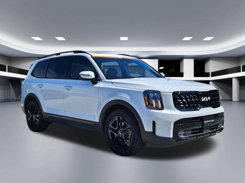 Certified 2024 Kia Telluride SX Prestige X-Line AWD/4WD image 8