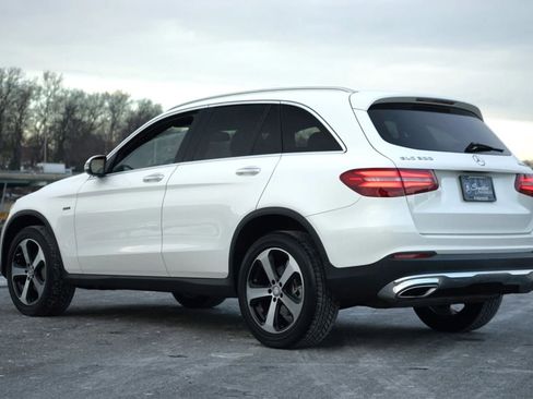 Used 2016 Mercedes-Benz GLC 300 4MATIC image 3