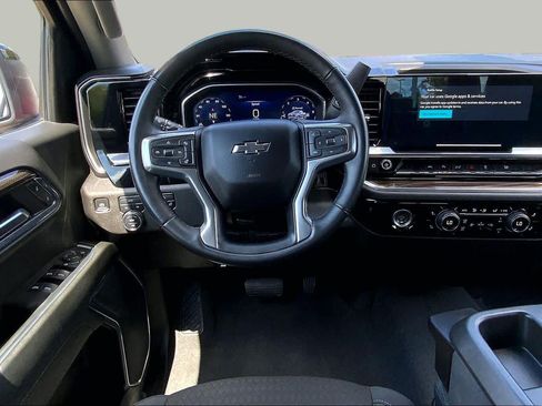Used 2023 Chevrolet Silverado 1500 RST AWD/4WD image 6